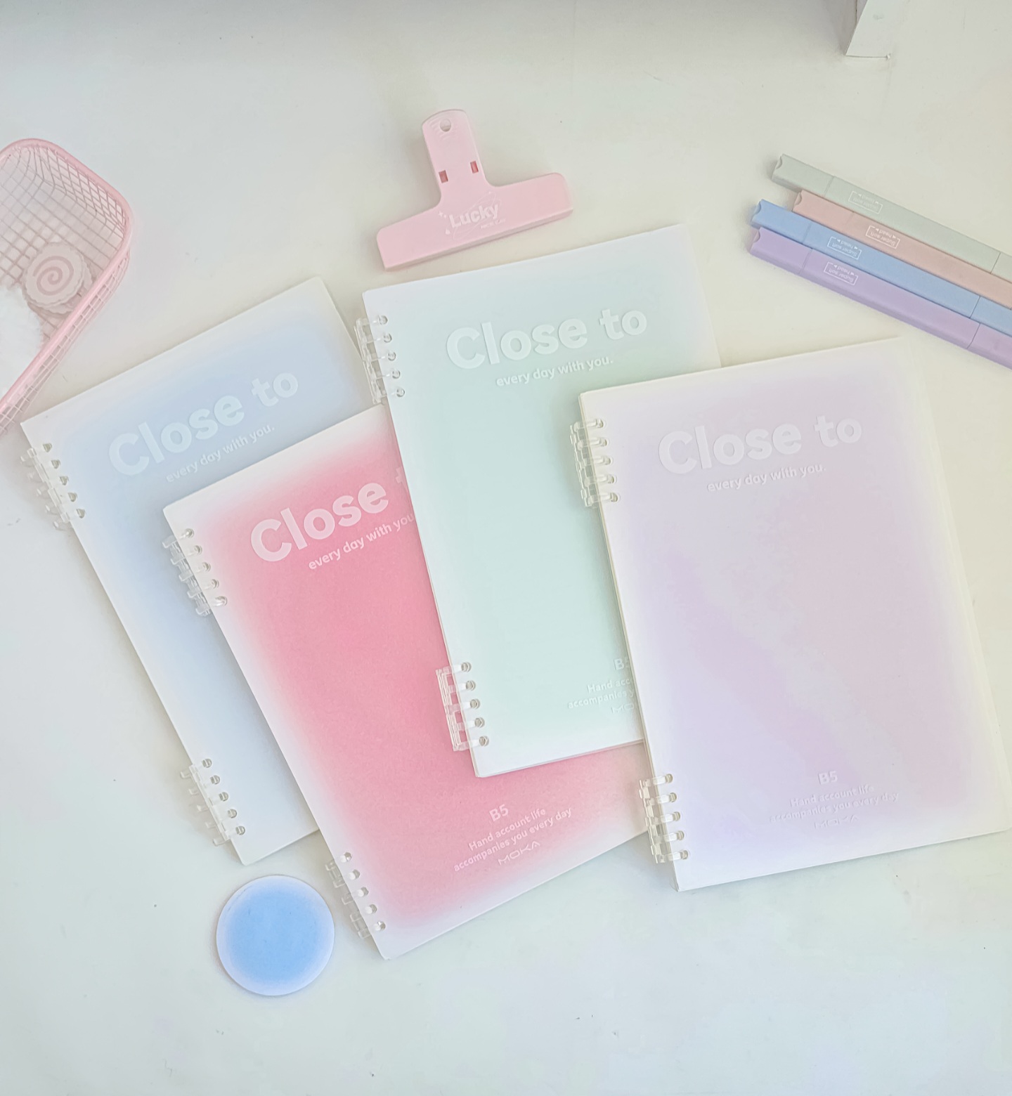 دفتر بی نهایت Close to